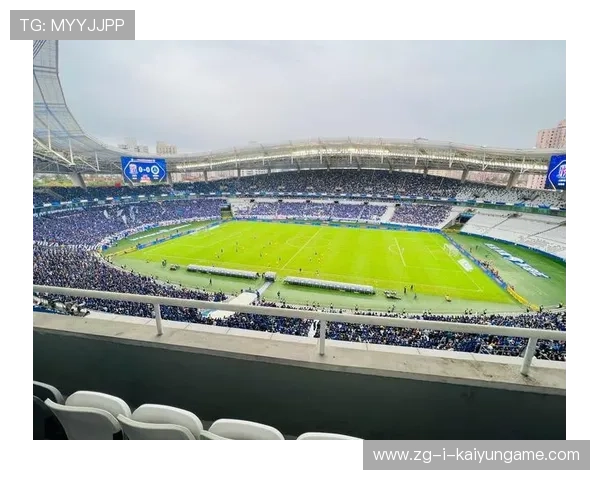 上海申花拉唐中路连续传切，掀起进攻风暴